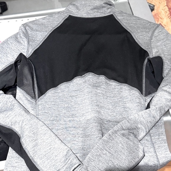 🔥 Stylish Innovative Nike Pro Hyper Warm Half Zip Women’s Training Top 🔥 - Picture 9 of 16